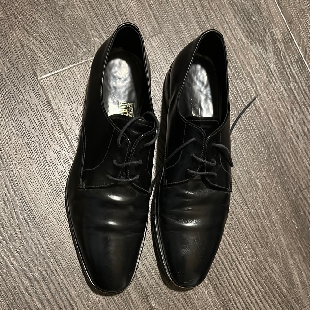 Prada Black Leather Dress Shoes